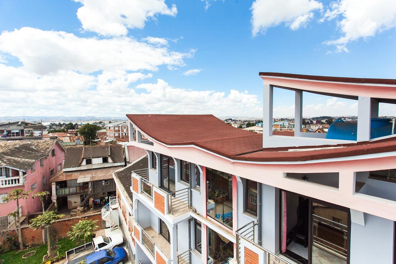 Oceanis Home & Voyages Ivato  Exterior foto